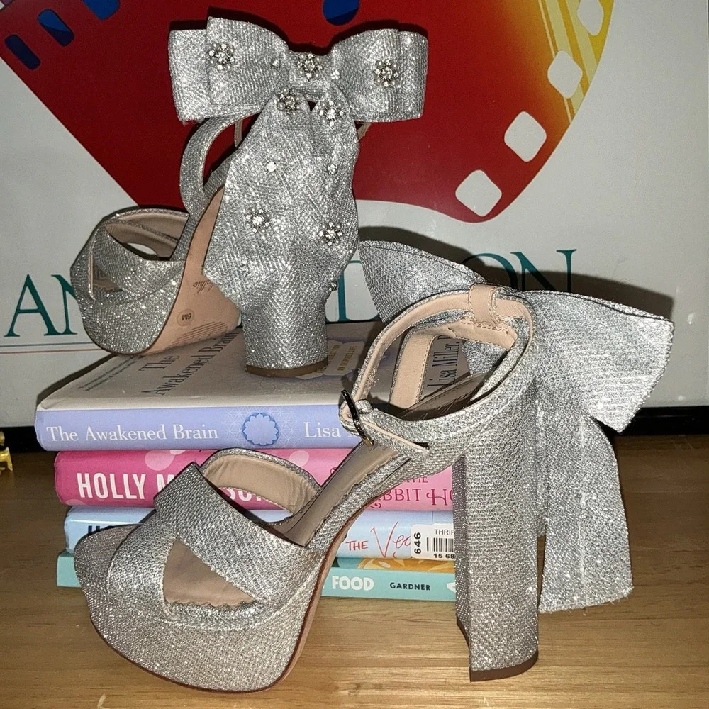 Antonio Melani x Nicola Bathie Lila Silver Platform Embellished Bow Heels Size 6